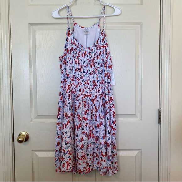 Timeā
andĀ TruāFloralāSundress - Picture 2 of 7